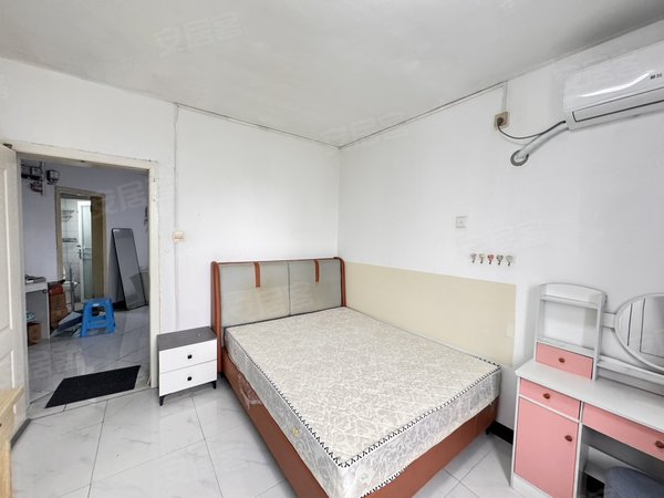 【多图】元洪花园,五一广场租房,水部地铁口五一广场精装佰元公寓独立