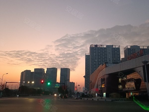 上虞万达广场高铁新区适合一个人居住,看房方便东西全配可以月付