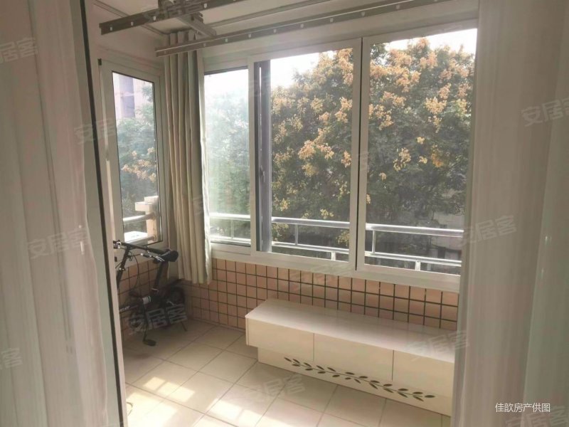 东海园实用三房朝南无遮挡闹中取静自住双优来看