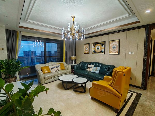 深圳宝安西乡华丰前海湾(一期)华丰前海湾豪华装修4房2厅2卫出租,月底