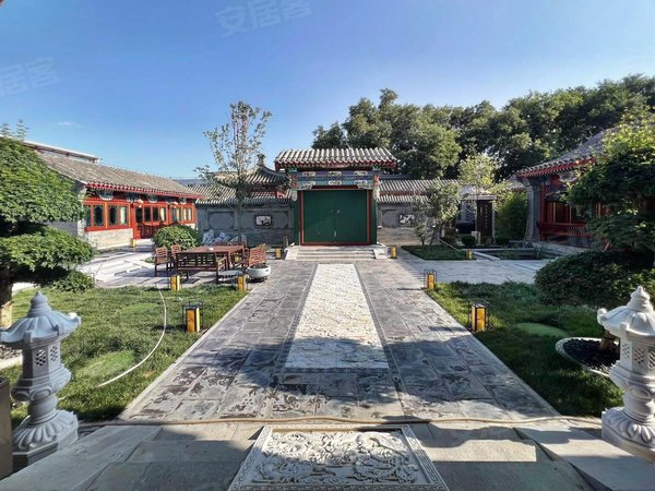 北京东城王府井南池子大街49号四合院东四大型三进院,1500平米,停车10