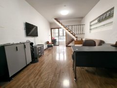 台州路桥路北玉宏半岛花园一室一厅，临近吾悦广场，复式楼，朝南，民用水电。出租房源真实图片