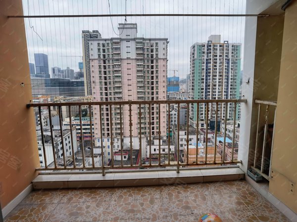 深圳罗湖笋岗田心庆云花园绿化花园大社区  交通便利  2室1厅1卫 68平