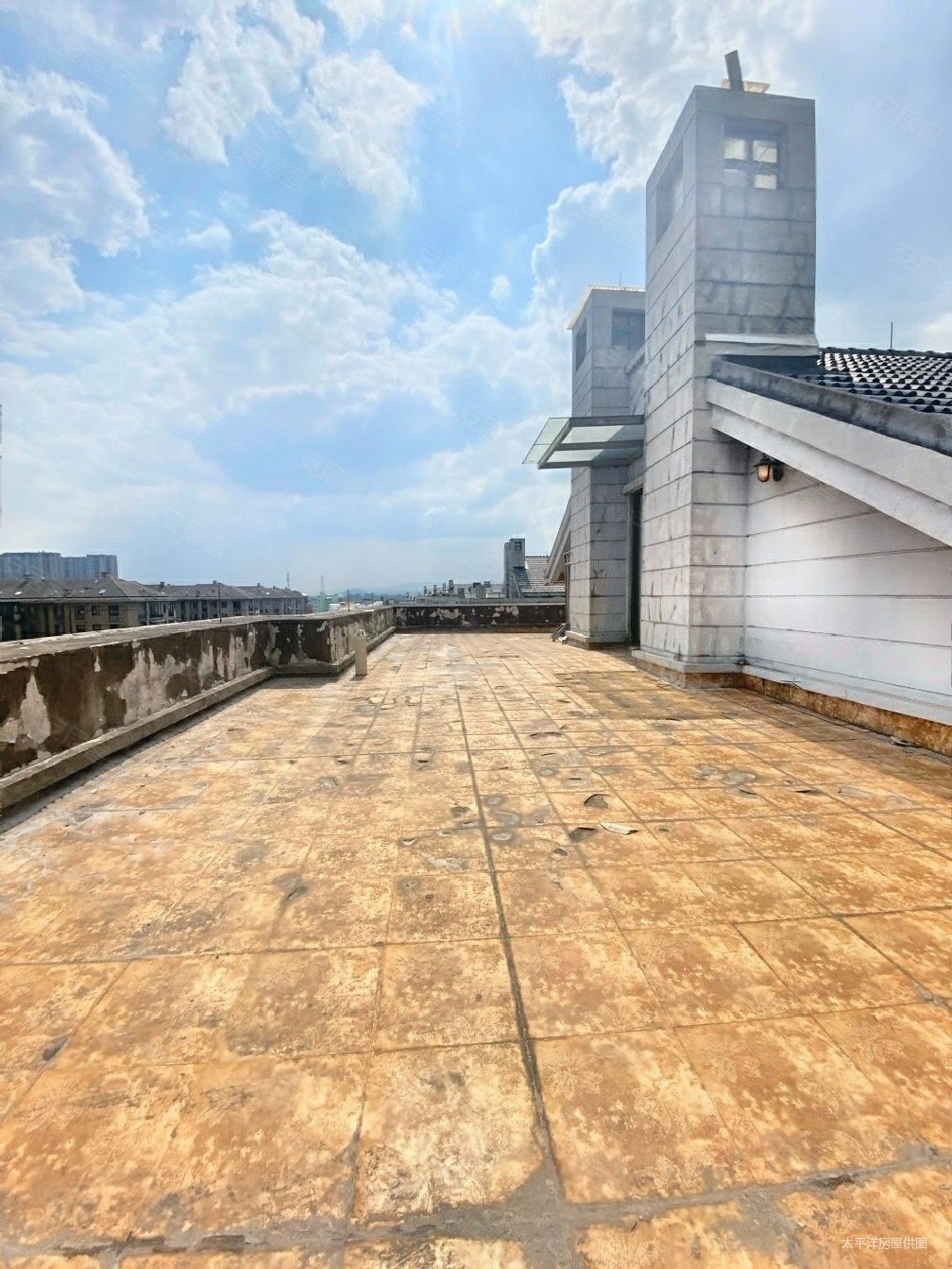 南北通透 满五 高楼层视野好 商业配套成熟 产权清晰,大华愉景华庭