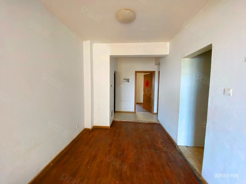 一梯两户 南北通透户型 朝向好 看房方便 诚心出售,盛泰公园盛世二手