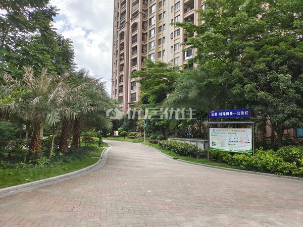 【多图】云星钱隆御景,区政府租房,长堽路地铁口精装三房两厅两卫配齐