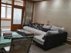 龙口东城区兰兴路南苑小区北区步梯三楼三室精装修出租房源真实图片