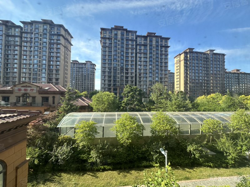 清华园二期143平三室两卫带地下室出售