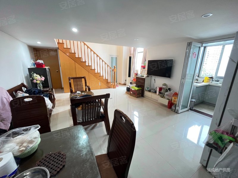 季华园地铁口同济110万买三房超划算