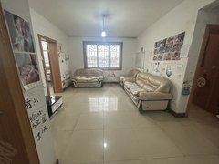 曲靖麒麟麒麟花园七中旁检察院宿舍 精装 3室 陪读好房出租房源真实图片