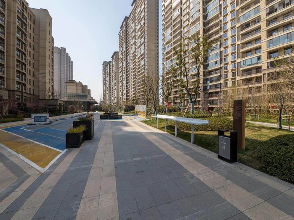 无锡惠山钱桥时代城(三期)金桥旁 时代城三期精装房 3室2厅2卫 拎包