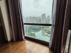 厦门湖里台湾街江头公园旁，豪华装修大两房两卫，全屋中央空调，高楼层出租房源真实图片
