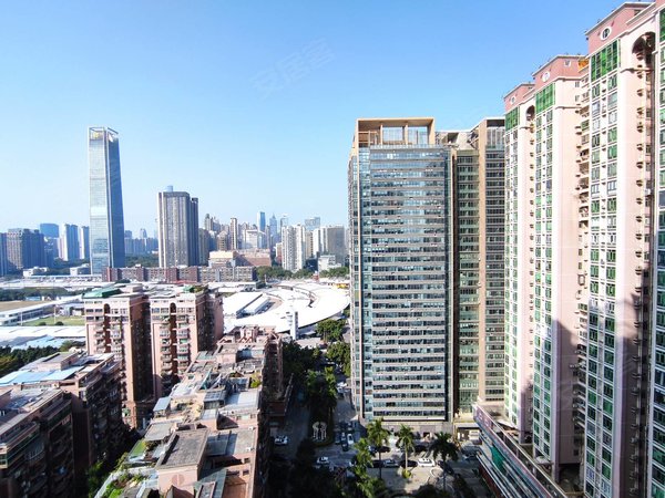 广州天河珠江新城东跑马地花园三期跑马地花园三期 60平大单间 有阳台