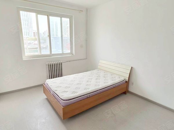 六里桥东地铁站电力医院白广路莲花池南里北京西站