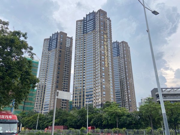 深圳盐田盐田鹏广达山海四季城高端花园 精装三房二厅 拎包入住出租