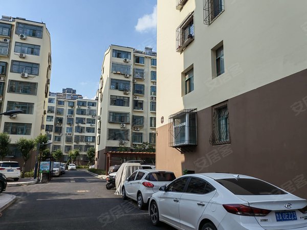 济南历下康虹路三庆新馨家园cbd北新馨家园带车位化纤厂路一楼出租