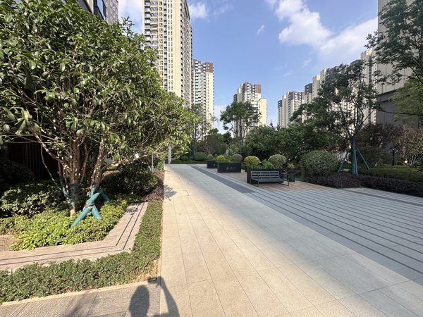 【多图】上悦天地,泛亚科技新区租房,吾悦广场对面 精装三室2卫 带