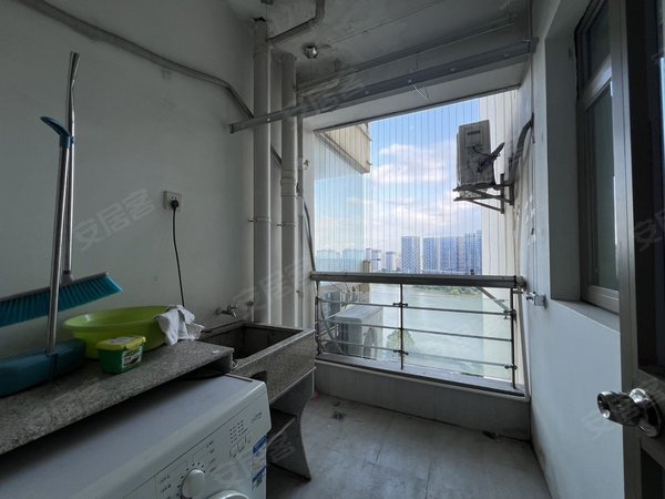 【多图】世茂外滩花园,排尾路租房,福州台江万达旁 世茂外滩花园 精装