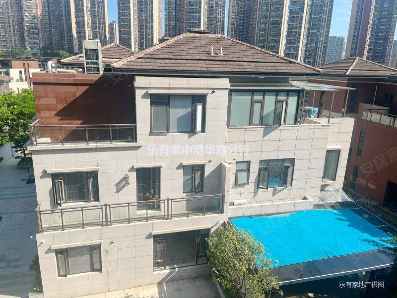 星河丹堤湖景别墅 业主多次降 只求出售 前后大花园私家车库