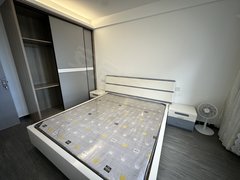 台州温岭城西出租：银泰京都御府精装修的家具齐全拎包入住包物业宽带出租房源真实图片