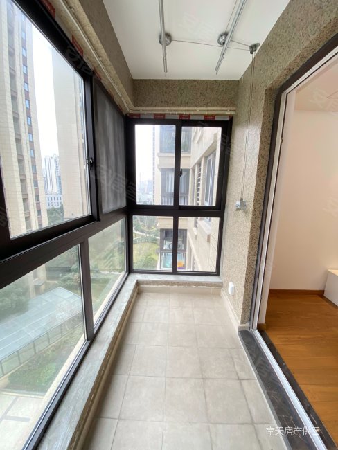 满二 板楼 近医院,招商雍景湾二手房,320万,3室2厅,2卫,116平米-宁波