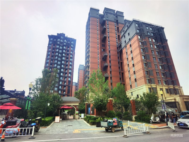 北京房产网>北京二手房>昌平二手房>北七家二手房>翡翠公园(卓兴路6号