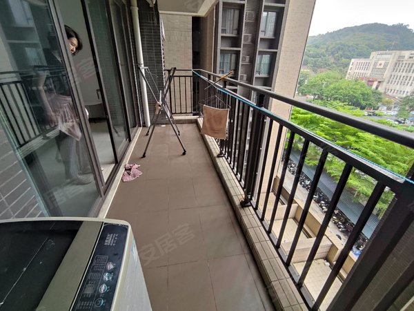 【多图】时代长岛,金洲租房,时代长岛 4室2厅2卫 电梯房 113平米 有匙