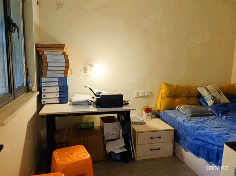 夏港 汇雁城 中间楼层  精装修 看房有密码 房东急卖 抢啊