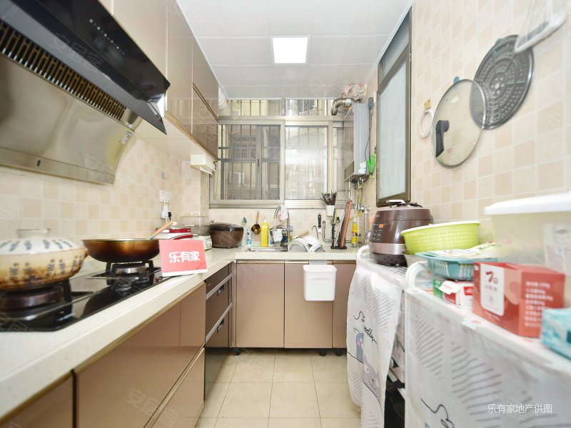 鸿昌花园3室2厅2卫99.68㎡东北0万