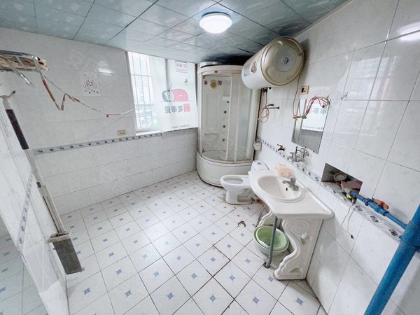 【多图】富田花园,两路租房,回兴轻轨站 免费帮搬家 可短租两个月 非