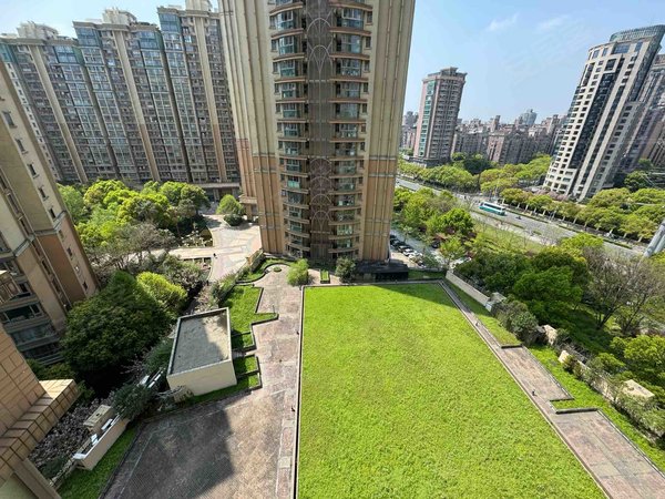 古北租房,御翠豪庭 1室2厅1卫 电梯房 豪华装修 70平米,长宁租房-上海