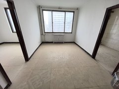 西宁城西海湖新区城西西山二巷金陵小区至尊会楼上空房三室出租 可当宿舍可办工出租房源真实图片