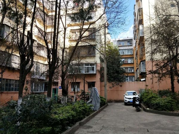 昆明盘龙昙华寺片区大树营市政小区b组团爱琴海旁博欣盛世新迎小区