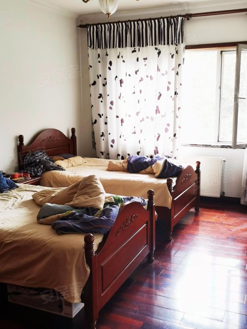 479w急售成都花园朗庭园联排端头别墅仅契税