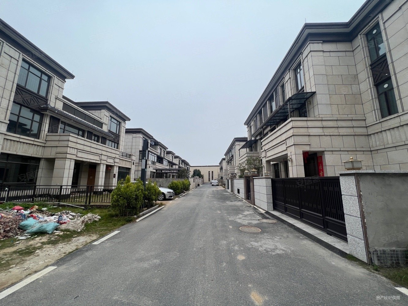 锦峰湖景华庭(别墅)二手房,375万,5室2厅,4卫,260平米-阳江安居客