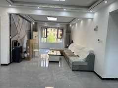 乐陵城区新一中凤凰城电梯3室2厅1卫精装修家具家电齐全 带储藏室出租房源真实图片