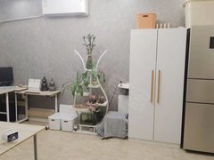 吉林船营中东可以短租，押一付一，多层四楼，一室一厅一厨一卫，家具家电齐全出租房源真实图片