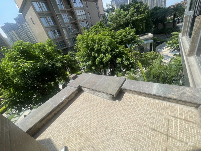 急急急,御花园   4房,跳水价,本周必卖