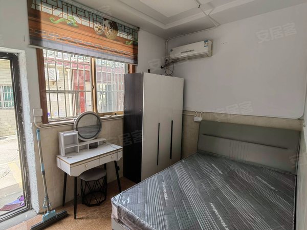 苏州相城黄埭潘阳新村新上,潘阳新村,独门独户,精装一室一厅一卫,随时