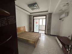 霍邱新店新店市场青少年活动中心对面 乔四安置房2室2厅 833每月拎包入住出租房源真实图片