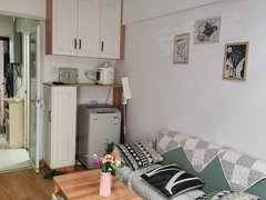 蚌埠蚌山太平街华丰街小区 2室1厅1卫 南北通透 精装修 52平出租房源真实图片