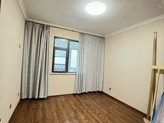 山南乃东安康时代广场桑吉林花园 3室1厅1卫 电梯房 精装修 137平出租房源真实图片