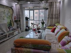 海西格尔木城区市中心位置 购物便利 周边有超市 学校 商场出租房源真实图片