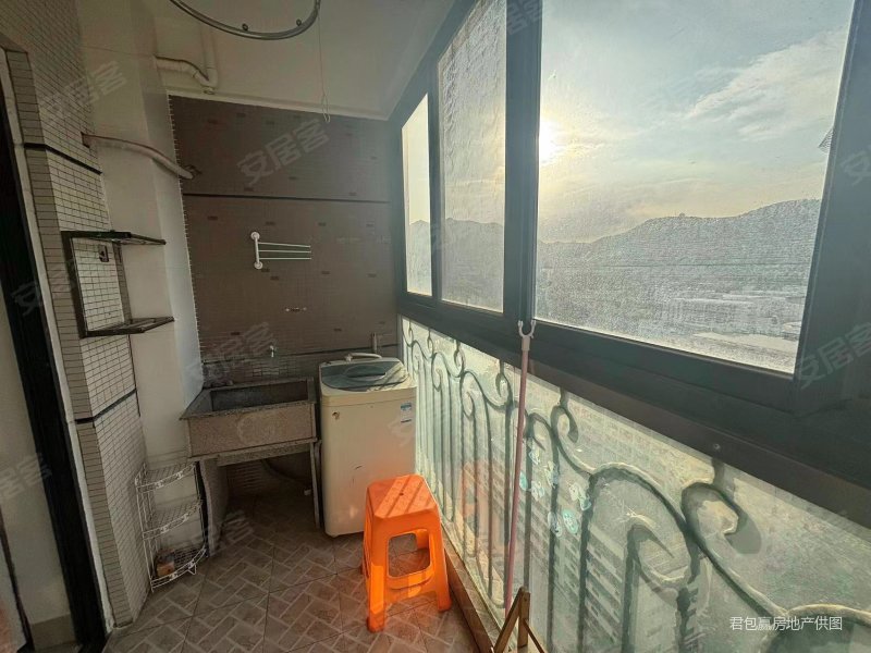 厦门房产网>厦门二手房>同安二手房>环东海域二手房>禹洲大学城>800