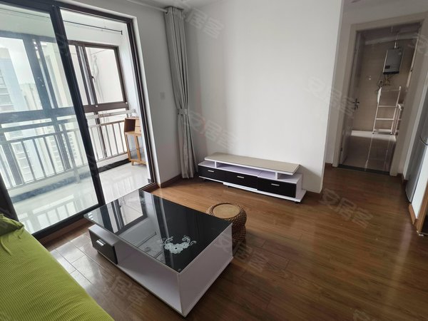 【多图】泰翔嘉苑,南翔租房,整租一室户 11号线南翔站 泰翔嘉苑 家电