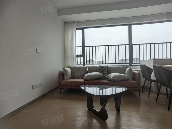 杭州余杭瓶窑溪上俪庭溪上俪庭精装三房两卫,边套好楼层,房东好说话