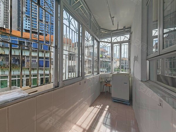 深圳罗湖东门翠华花园翠竹地铁口 翠华花园