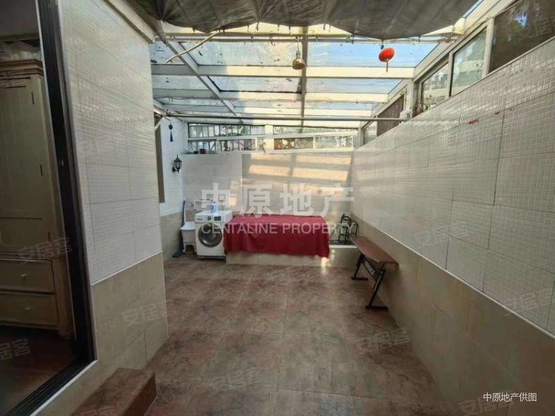 主卧朝南,跃层式住宅,视野好,配套完善,浣纱五村二手房,500万,2室1厅