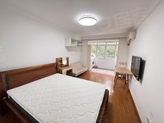 上海静安江宁路可办居住证,长寿路精装修一室朝南钥匙随时看,价格好商量的出租房源真实图片