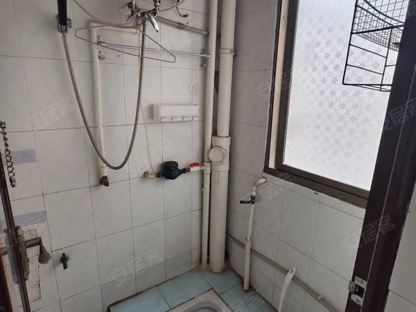 金华婺城婺城江南对家畈世贸广场附近对家畈单间带厨卫450押一付一近万达广场无中介費出租房源真实图片